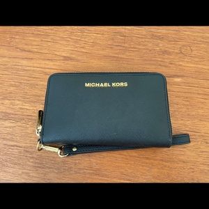 Michael Kors Wristlet